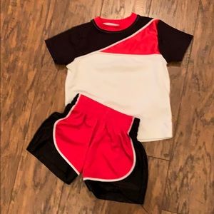 2T Polyester shirt and shorts